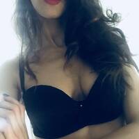 Profile photo of Sexy_Milf_86 - webcam girl